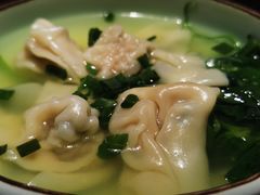 清汤鸡汁龙抄手-渝信川菜 · 川味家常菜(长安店)
