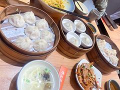 -馋三尺蟹粉小笼(人民广场店)