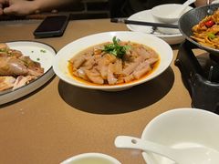 -东口码头·烧鸽子·鱼头泡饼·地方菜(金鹰悦城店)