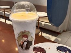 -喜茶(北京华贸购物中心店)