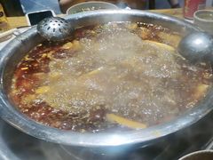 -肖肖酸萝卜鱼火锅(总店)