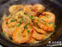 -七欣天香辣蟹火锅(闵行浦江欢乐颂店)