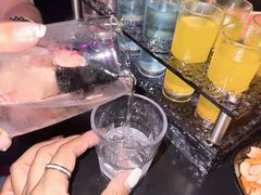 -赤红音乐现场(浦东金桥路店)