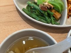 -素满香·全民食养自助(长宁龙之梦店)