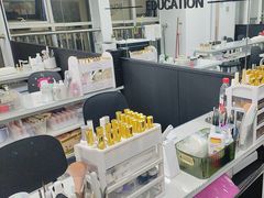 -首脑美容美发化妆美甲培训学校(长沙校区)