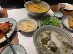 -蟹黄鱼·海派深夜面馆(巨鹿路店)