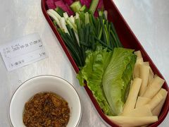 -记忆串城·东北烧烤·小龙虾·大型团建(南油店)