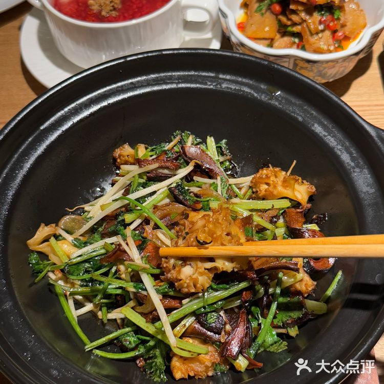 苏州新开的！！漂亮好吃的素食餐厅。。