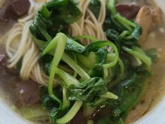 -月亮房·白斩鸡(娄山关路店)