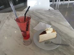 -Nadeje(Plaza Mahkota)