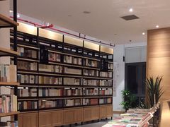 -简屋书店
