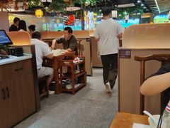-乡土黄·鲜牛肉火锅·小龙虾(兴业街店)
