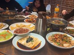 -杭嵊粗菜馆(文一西路店)