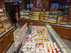 面包甜点陈列柜-多乐之日(西苑龙湖店)