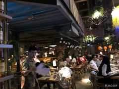 -胡桃里音乐酒馆(曲江店)