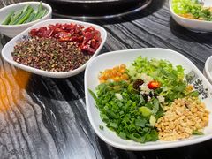 -老船舫·现做活鲜鱼馆(东郊记忆店)