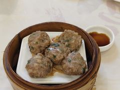 -万山楼海鲜酒家·二十三年老字号