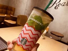 -星巴克(上海汇锦里店)