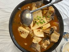 -万佛湖许老大铁锅鱼(黑金冠店)