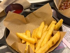 -必胜客(余姚五彩城店PH店)