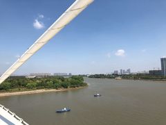 -南京眼步行桥