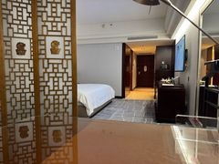 -上海波特曼丽思卡尔顿酒店