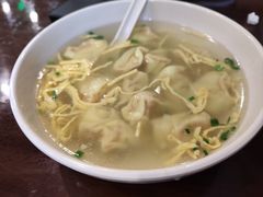 鲜肉小馄饨-东泰祥生煎馆(陕西南路店)