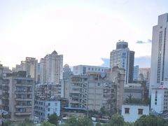 -昆明中心皇冠假日酒店