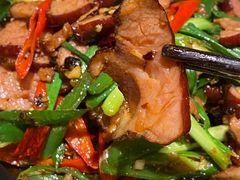 -十三式重庆江湖菜(金茂览秀城店)