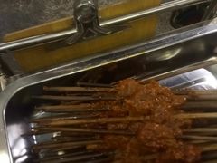 -钢管厂五区小郡肝串串香(奥克斯广场锦城万达店)