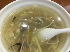 酸辣汤-小姜锅贴(凤凰街店)