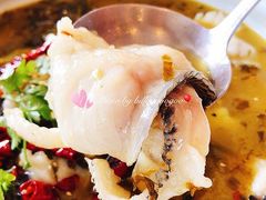老味酸菜鱼-小六汤包砂煲菜(文景路店)