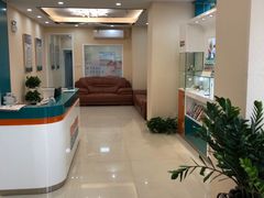 -海之声助听器 瑞士峰力直营中心(华麟大厦店)