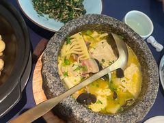 -维园悦谱·海派家常菜(乌鲁木齐南路店)