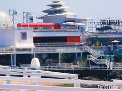 -北戴河碧螺塔海上酒吧公园