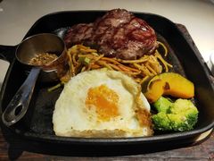 冠军牛排-半秋山西餐厅(西园店)