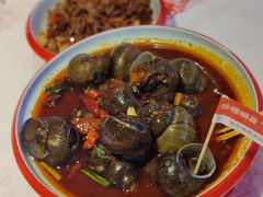 -老闵田螺馆·南昌市井菜·特色小吃(总店)