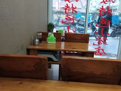 -上海特色小笼店(铁岭路90弄小区店)