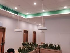 大堂-老乡鸡(潘集世瑞大厦店)