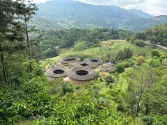 -南靖田螺坑土楼群景区