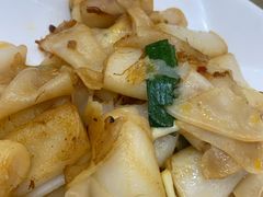 -东豪园林海鲜酒家(南港路辅路店)