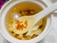 -HOMES上海本帮菜(襄阳公园店)