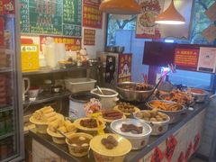 -柳州肥姨妈大骨螺蛳粉(老闵行店)