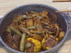 -内蒙焖面大盆骨餐馆(山大路店)