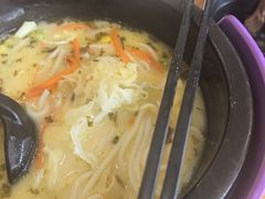 -过桥缘·过桥米线(西冶街店)