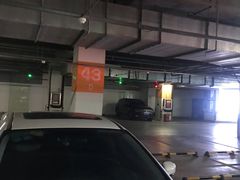 -伟东·乐客城-停车场
