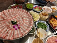 -朱光玉火锅馆·太原旗舰(钟楼街店)