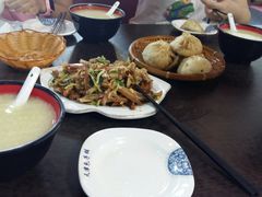 -天津包子铺·海鲜家常菜(北戴河店)