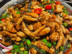 青椒紫苏味-蛙小侠·沸腾砂锅(南山欢乐颂店)