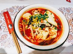 -丽丽三鲜螺蛳粉(田林路店)